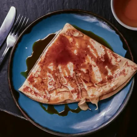 Crêpe caramel beurre salé maison